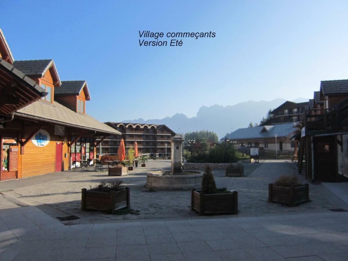 Residence Les Monts Du Soleil La Joue du Loup Exterior foto